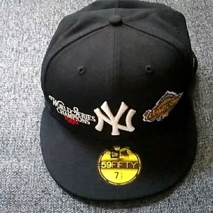 Black  Yankee World Series Championship hat 1996